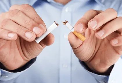 Middle Age Smoking Cuts Your Life Short by 10 Years Middle Age Smoking Cuts Your Life Short by 10 Years