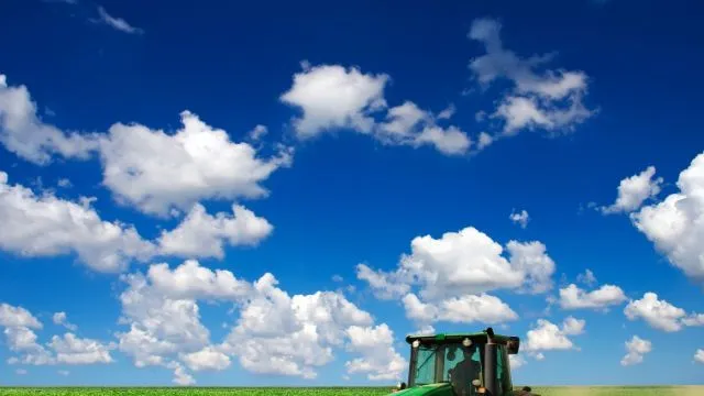 Tractor
