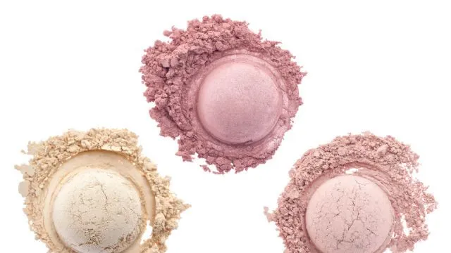Cosmetic and makeup